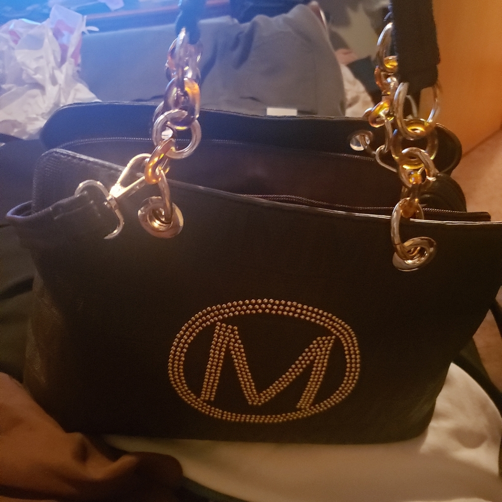 Purse - Picture 4 of 4